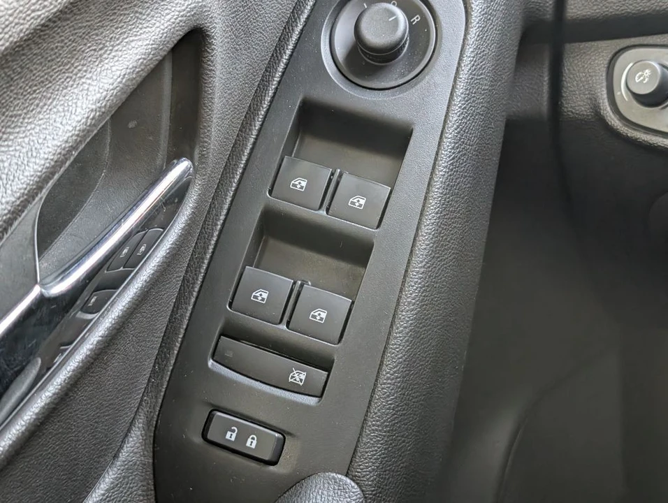 2018 Chevrolet Trax - Image 11 of 21