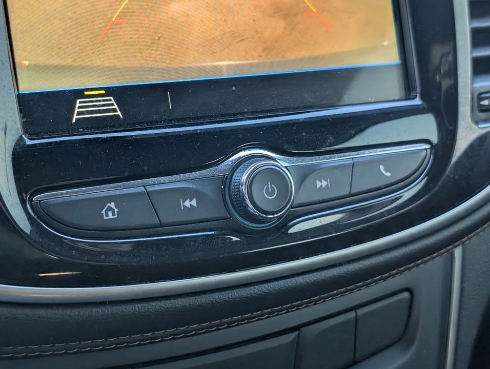 2018 Chevrolet Trax - Image 18 of 21