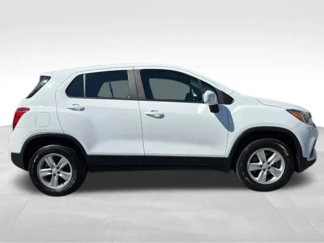 2018 Chevrolet Trax - Image 8 of 12