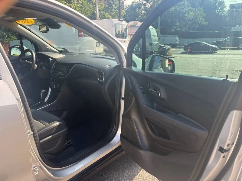 2018 Chevrolet Trax - Image 7 of 12