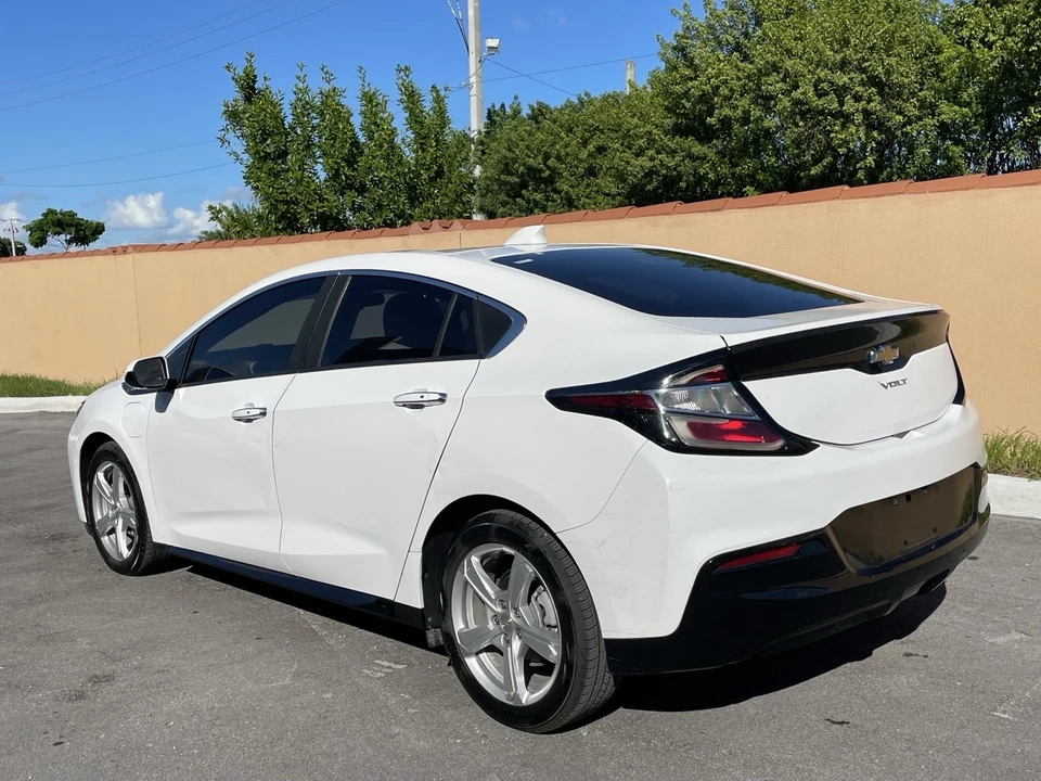 2018 Chevrolet Volt - Image 8 of 21