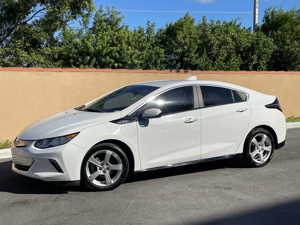 2018 Chevrolet Volt - Image 6 of 21