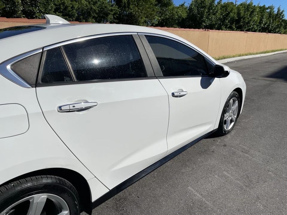 2018 Chevrolet Volt - Image 11 of 21