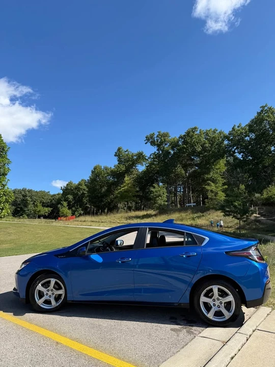 2018 Chevrolet Volt - Image 10 of 20