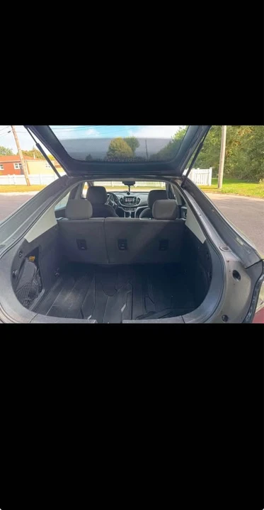 2018 Chevrolet Volt - Image 10 of 14