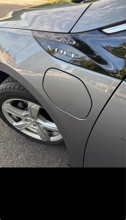 2018 Chevrolet Volt - Image 6 of 14