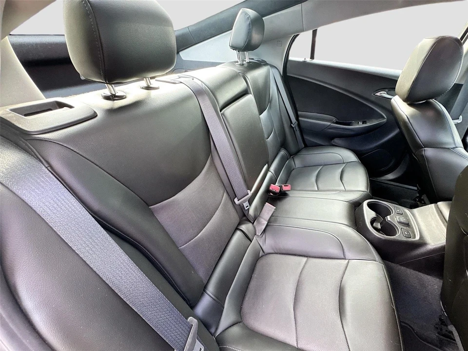 2018 Chevrolet Volt - Image 11 of 14
