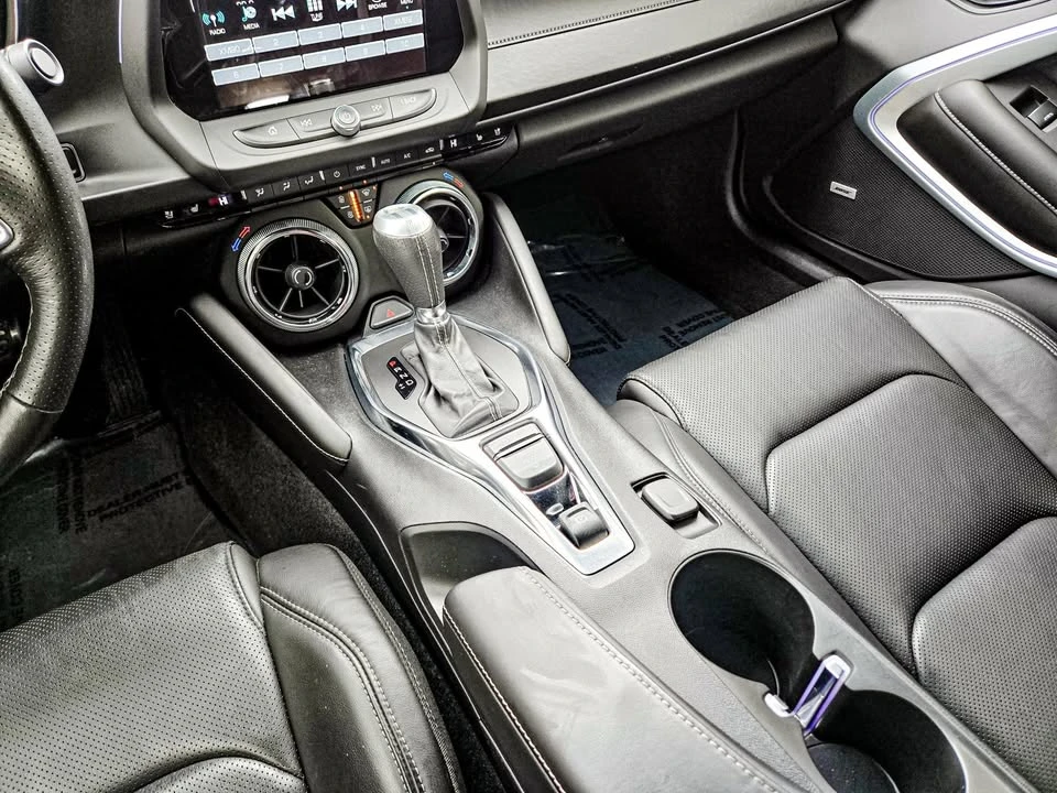 2018 Chevrolet Camaro SS 6th Gen - Image 16 of 18