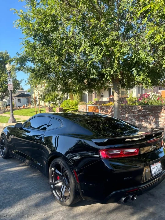 2018 Chevrolet Camaro SS 6th Gen - Image 9 of 14