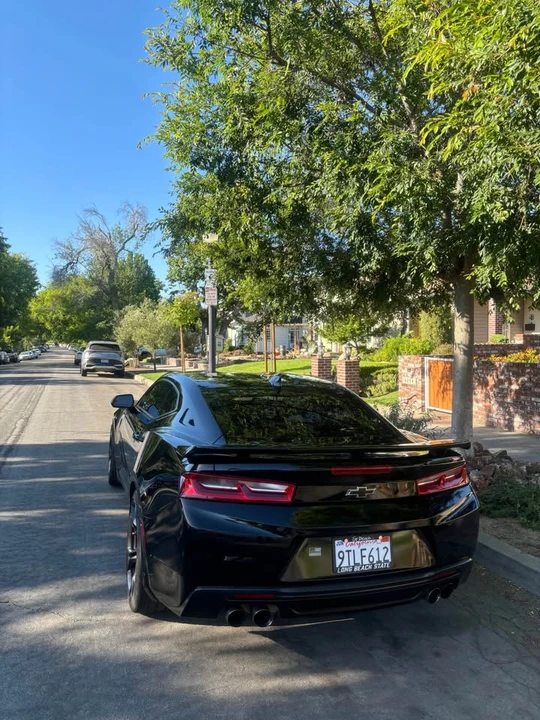 2018 Chevrolet Camaro SS 6th Gen - Image 8 of 14