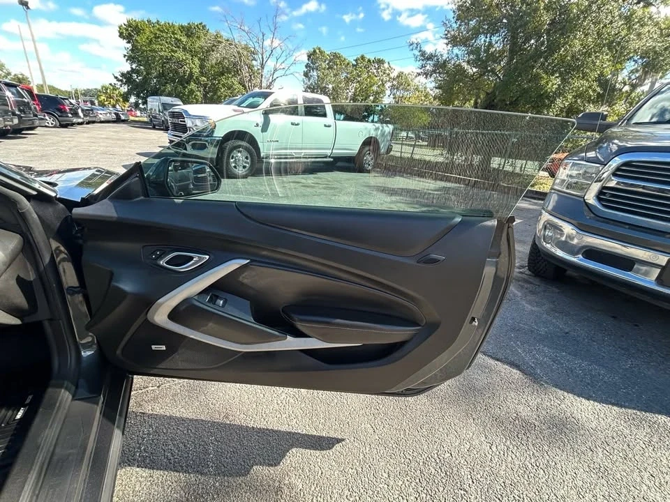 2018 Chevrolet Camaro 6th Gen - Image 13 of 17