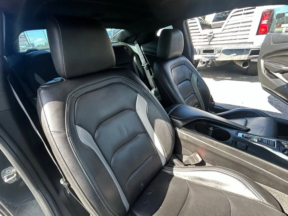 2018 Chevrolet Camaro 6th Gen - Image 15 of 17