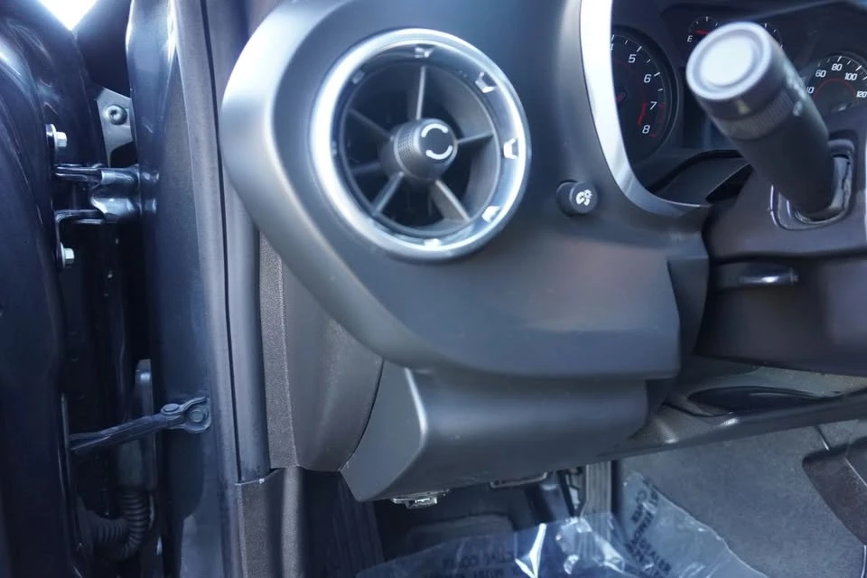 2018 Chevrolet Camaro 6th Gen - Image 16 of 20