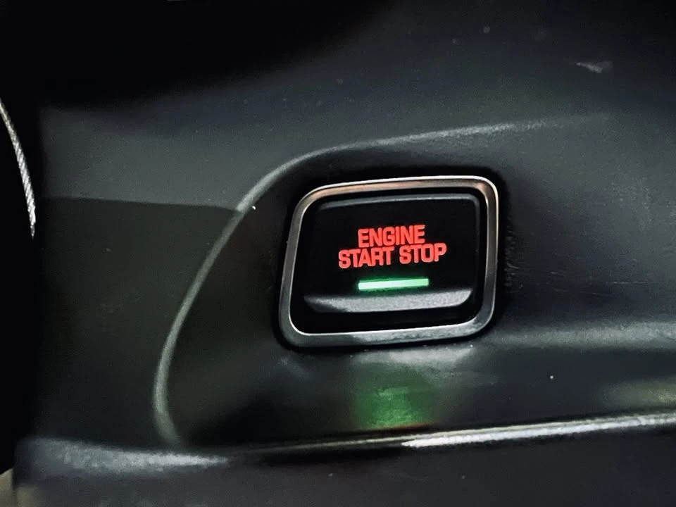 2018 Chevrolet Camaro 6th Gen - Image 19 of 20
