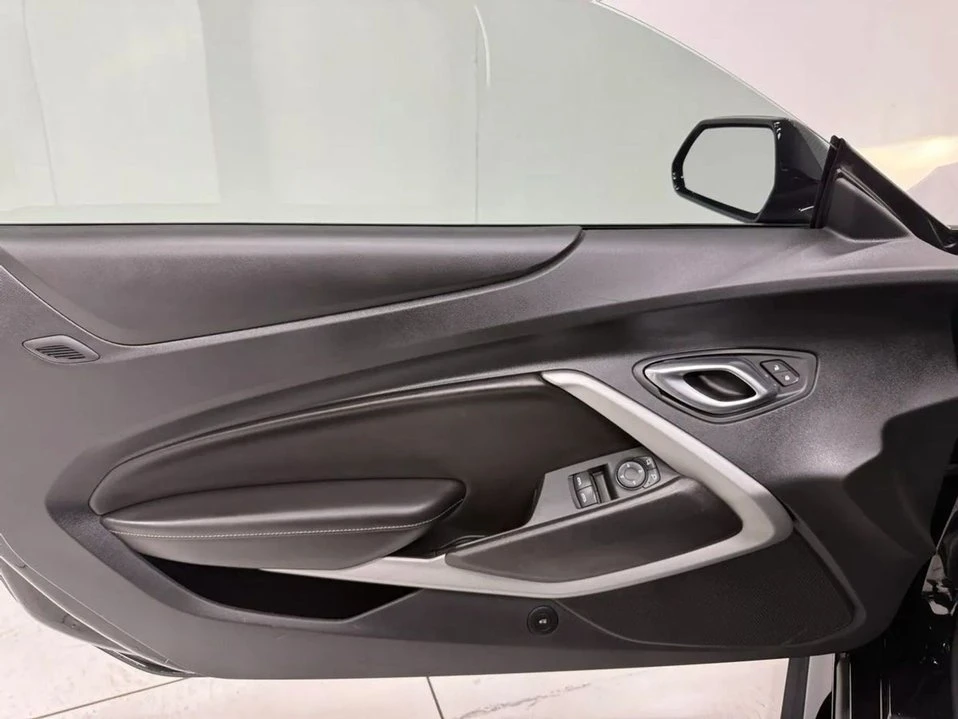 2018 Chevrolet Camaro 6th Gen - Image 18 of 20