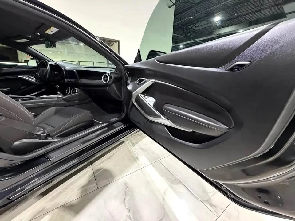 2018 Chevrolet Camaro 6th Gen - Image 10 of 11