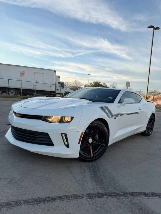 2018 Chevrolet Camaro 6th Gen - Image 4 of 19