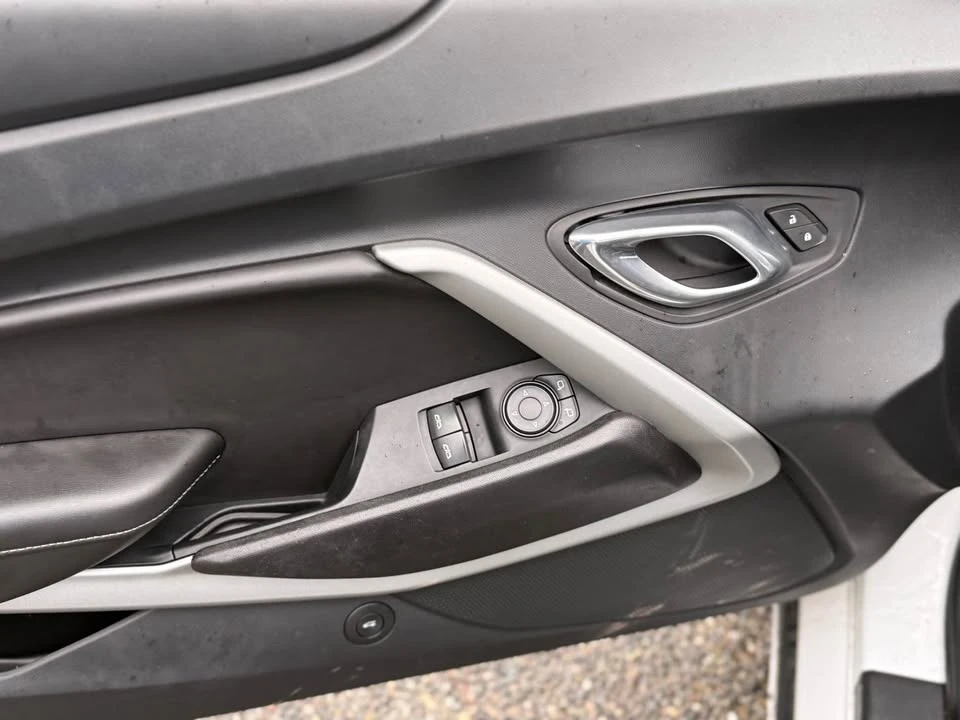 2018 Chevrolet Camaro 6th Gen - Image 11 of 16