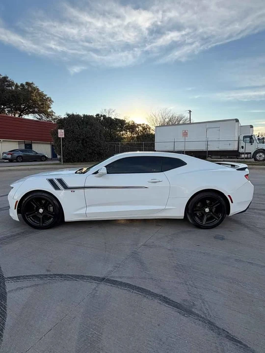2018 Chevrolet Camaro 6th Gen - Image 10 of 19