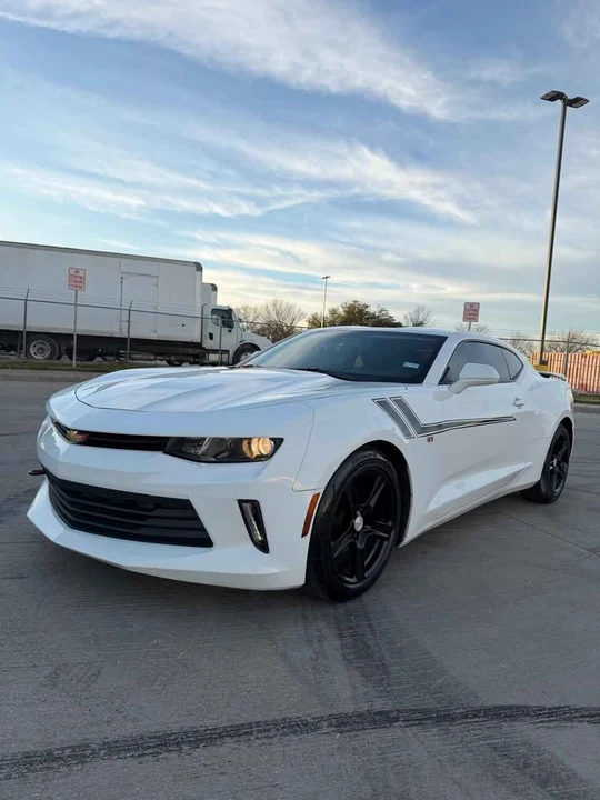 2018 Chevrolet Camaro 6th Gen - Image 5 of 19