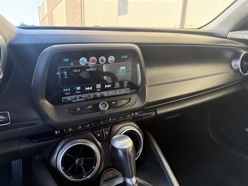 2018 Chevrolet Camaro 6th Gen - Image 18 of 20
