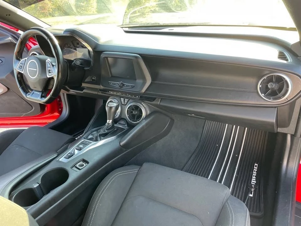 2018 Chevrolet Camaro 6th Gen - Image 15 of 20