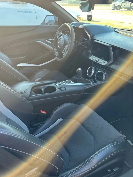 2018 Chevrolet Camaro SS 6th Gen - Image 8 of 10