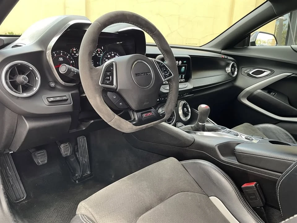2018 Chevrolet Camaro SS 6th Gen - Image 9 of 17