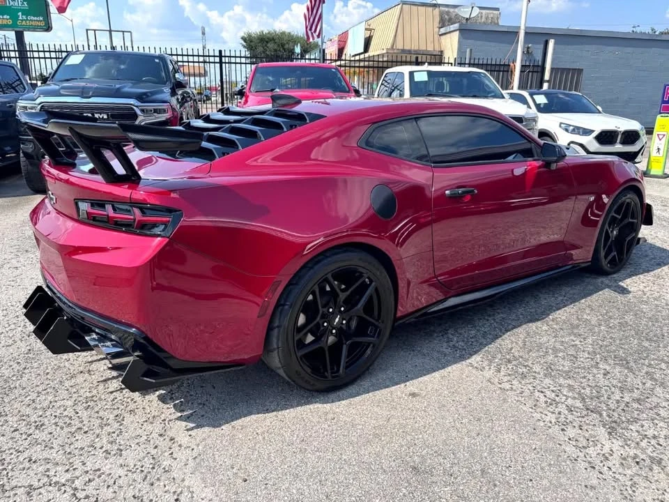 2018 Chevrolet Camaro SS 6th Gen - Image 4 of 9