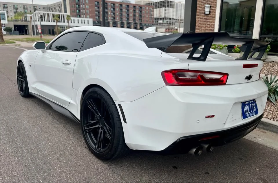 2018 Chevrolet Camaro SS 6th Gen - Image 6 of 15