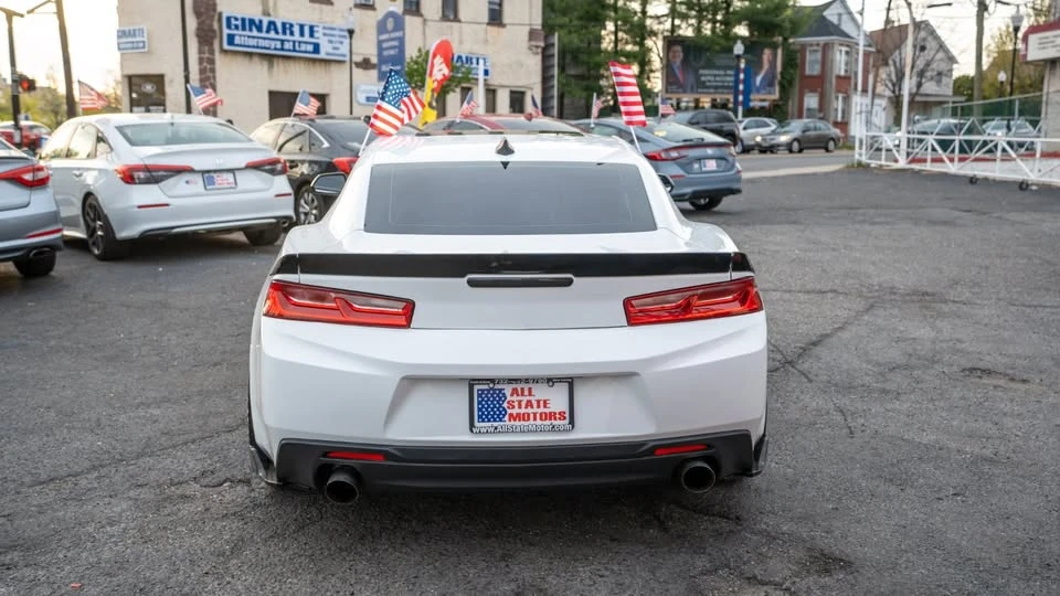 2018 Chevrolet Camaro 6th Gen - Image 11 of 13
