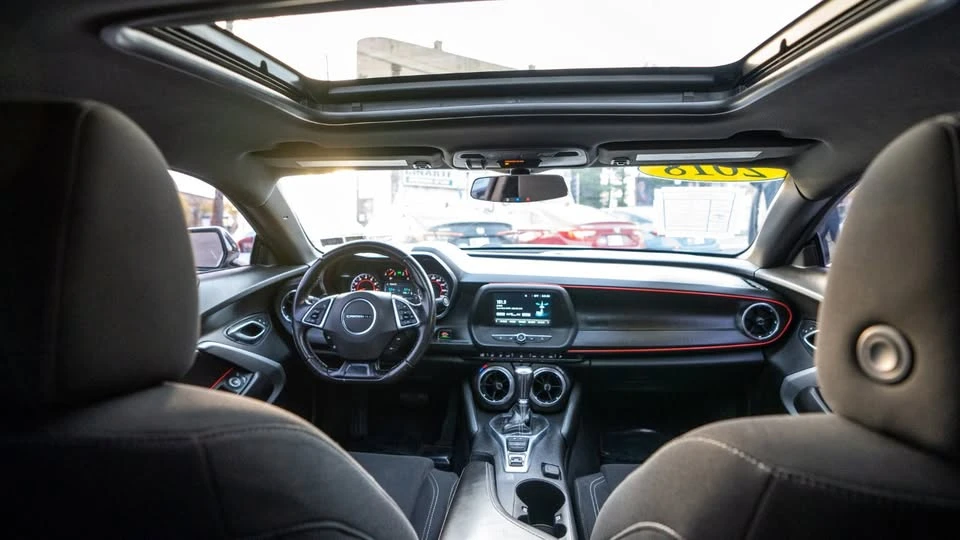 2018 Chevrolet Camaro 6th Gen - Image 5 of 13