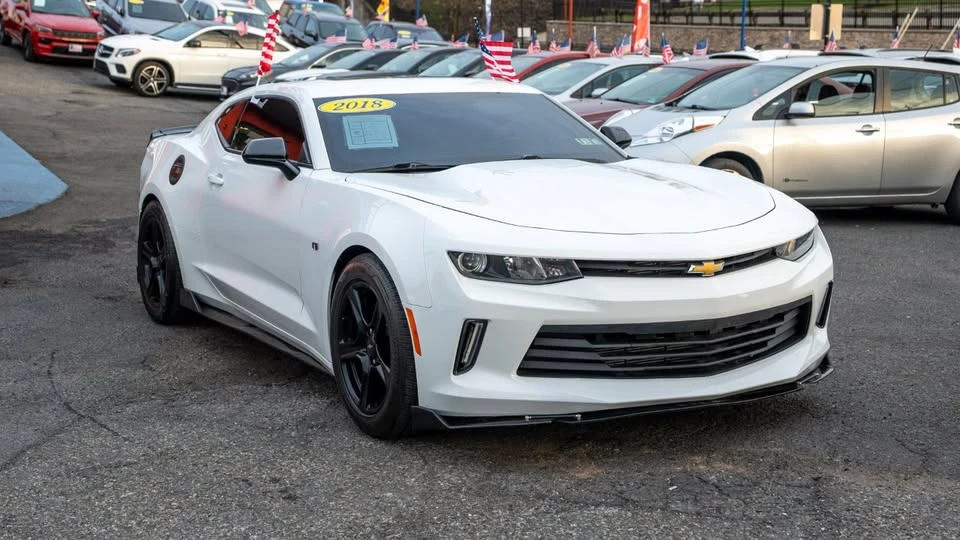 2018 Chevrolet Camaro 6th Gen - Image 8 of 13