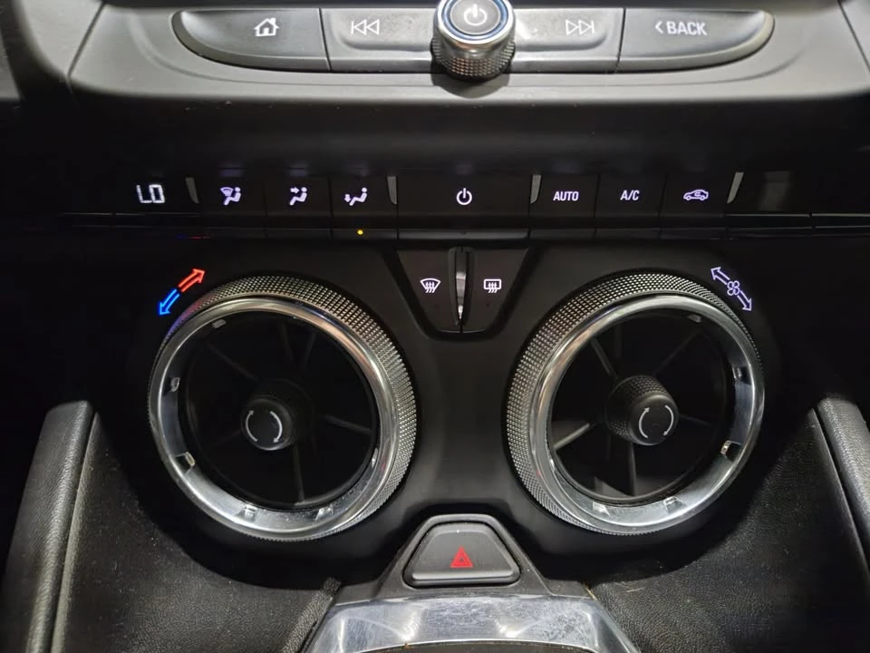 2018 Chevrolet Camaro 6th Gen - Image 16 of 20
