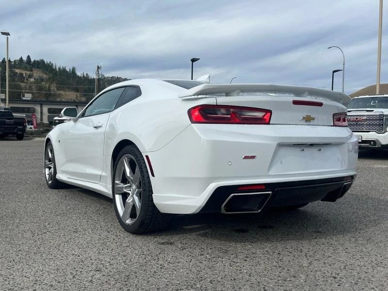 2018 Chevrolet Camaro SS 6th Gen - Image 4 of 18