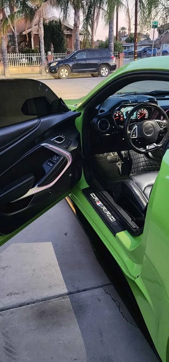 2018 Chevrolet Camaro SS 6th Gen - Image 6 of 9