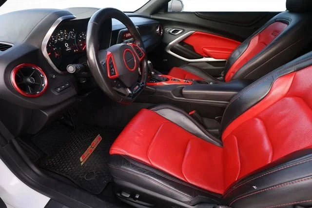 2018 Chevrolet Camaro SS 6th Gen - Image 5 of 12