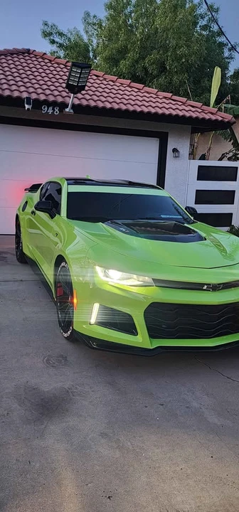 2018 Chevrolet Camaro SS 6th Gen - Image 8 of 9