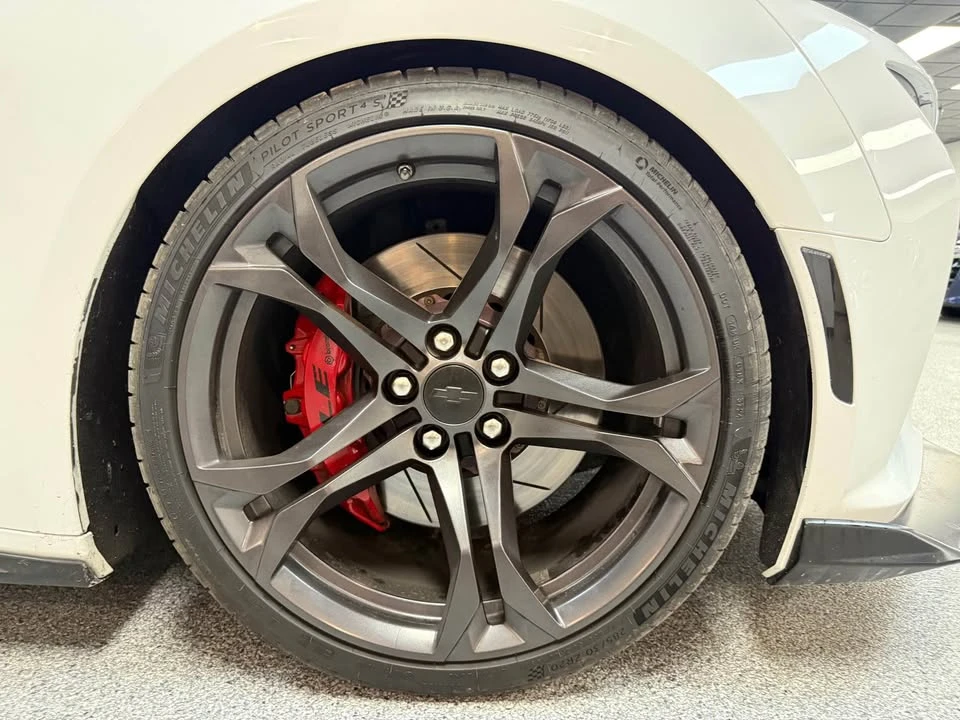 2018 Chevrolet Camaro SS 6th Gen - Image 17 of 19