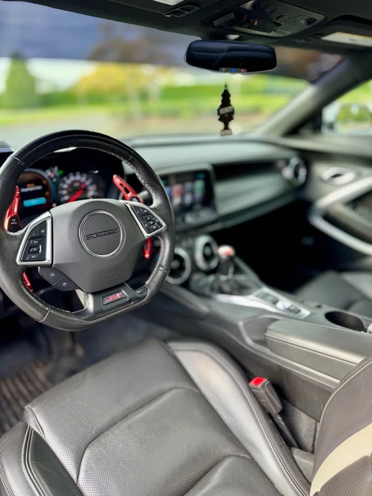 2018 Chevrolet Camaro SS 6th Gen - Image 9 of 15
