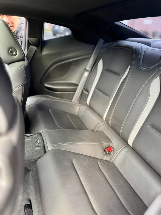 2018 Chevrolet Camaro SS 6th Gen - Image 10 of 15