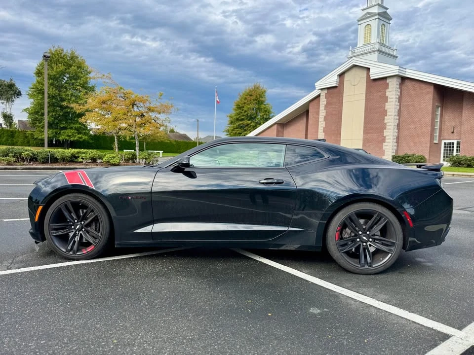2018 Chevrolet Camaro SS 6th Gen - Image 8 of 15