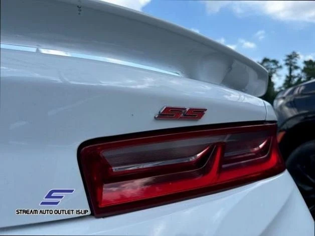 2018 Chevrolet Camaro SS 6th Gen - Image 5 of 18