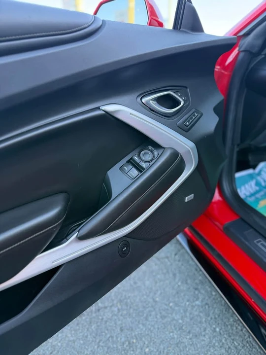 2018 Chevrolet Camaro 6th Gen - Image 10 of 18
