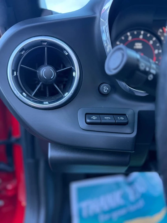 2018 Chevrolet Camaro 6th Gen - Image 9 of 18