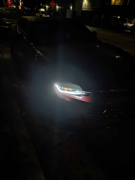 2018 Chevrolet Camaro 6th Gen - Image 4 of 4
