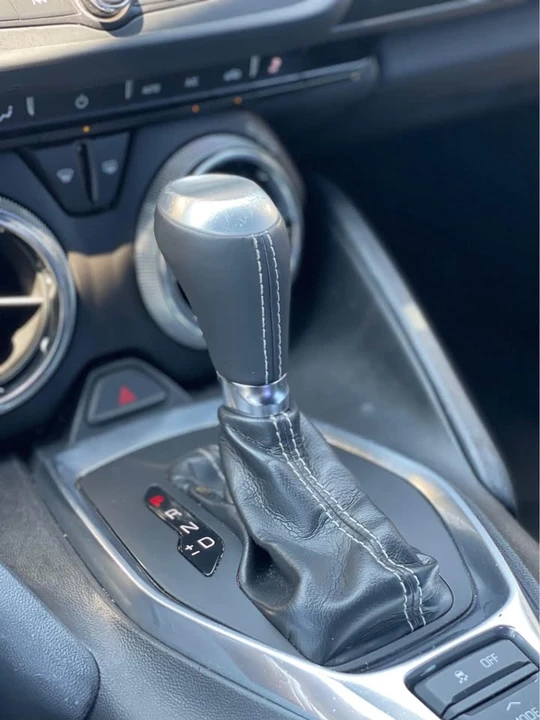 2018 Chevrolet Camaro 6th Gen - Image 14 of 20