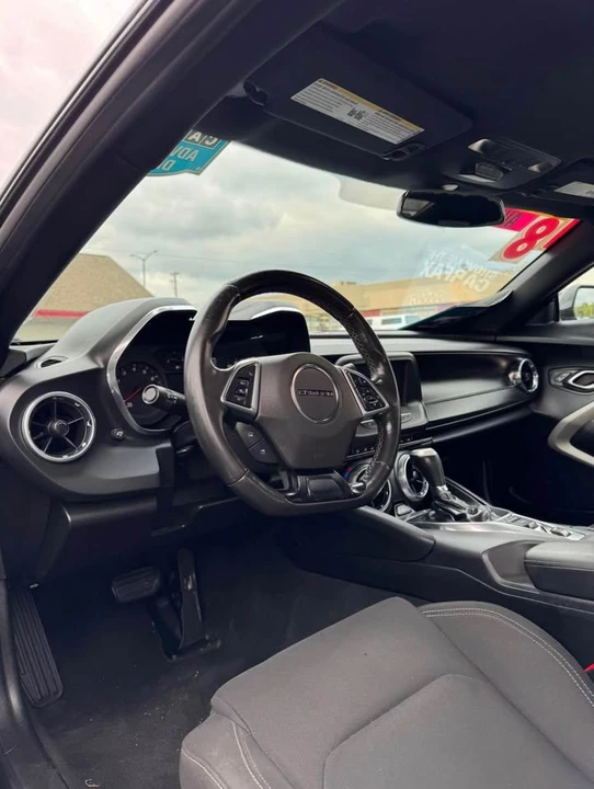 2018 Chevrolet Camaro 6th Gen - Image 10 of 15