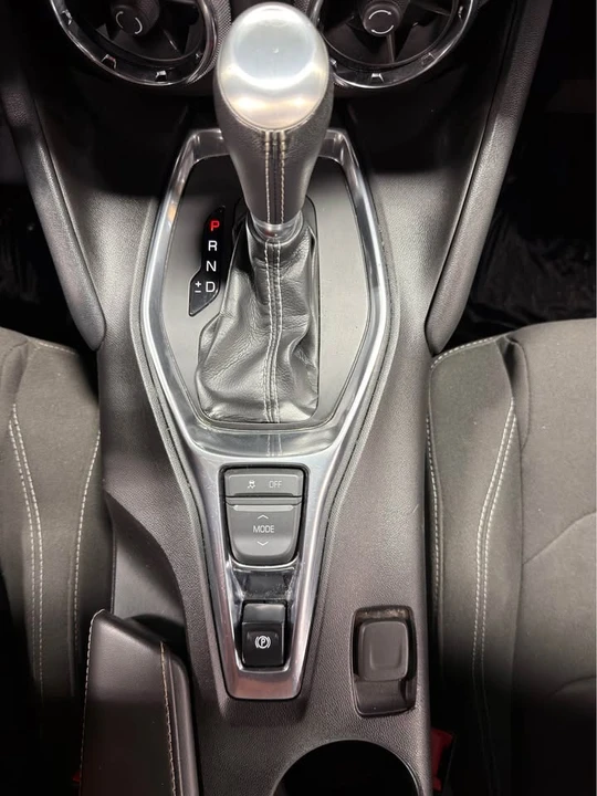2018 Chevrolet Camaro 6th Gen - Image 14 of 18