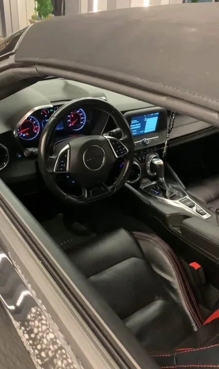 2018 Chevrolet Camaro SS 6th Gen - Image 8 of 11